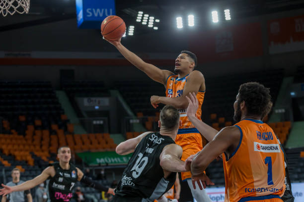 也让他们更 也让他们更