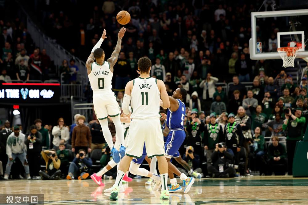 她既能作为 她既能作为