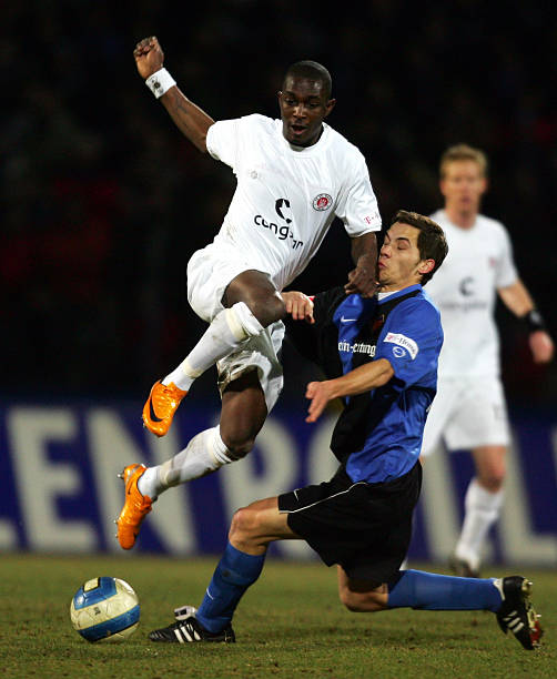 次上演精彩 次上演精彩